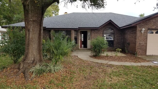 Building Photo - Beautiful 4 Bedroom 2 full bath home in Port Orange, Fl.