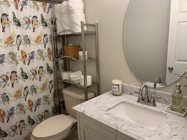 Building Photo - 50 Brookside Dr