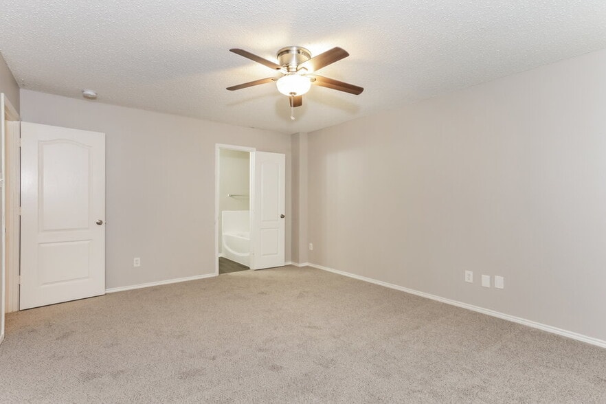 Building Photo - 705 Timber Trail