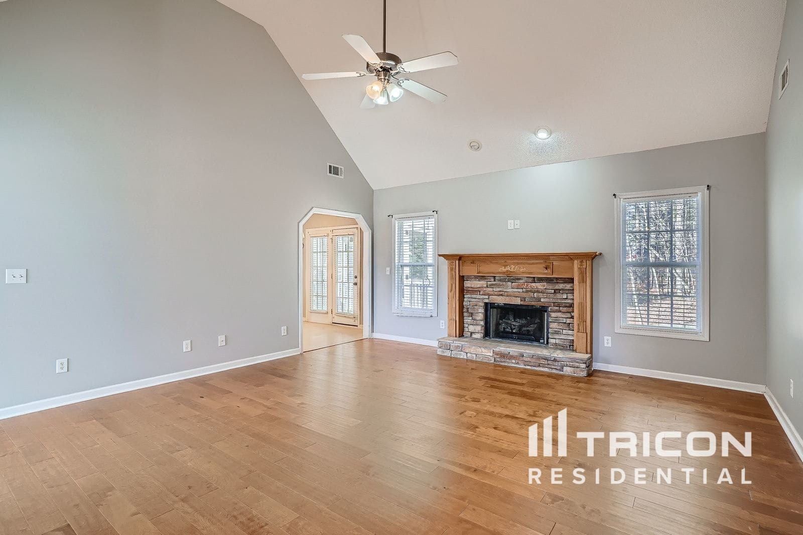 Building Photo - 88 Oliveria Way