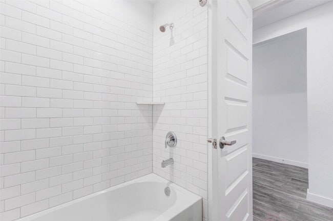 Building Photo - 3903 Beltingham Bend Wy