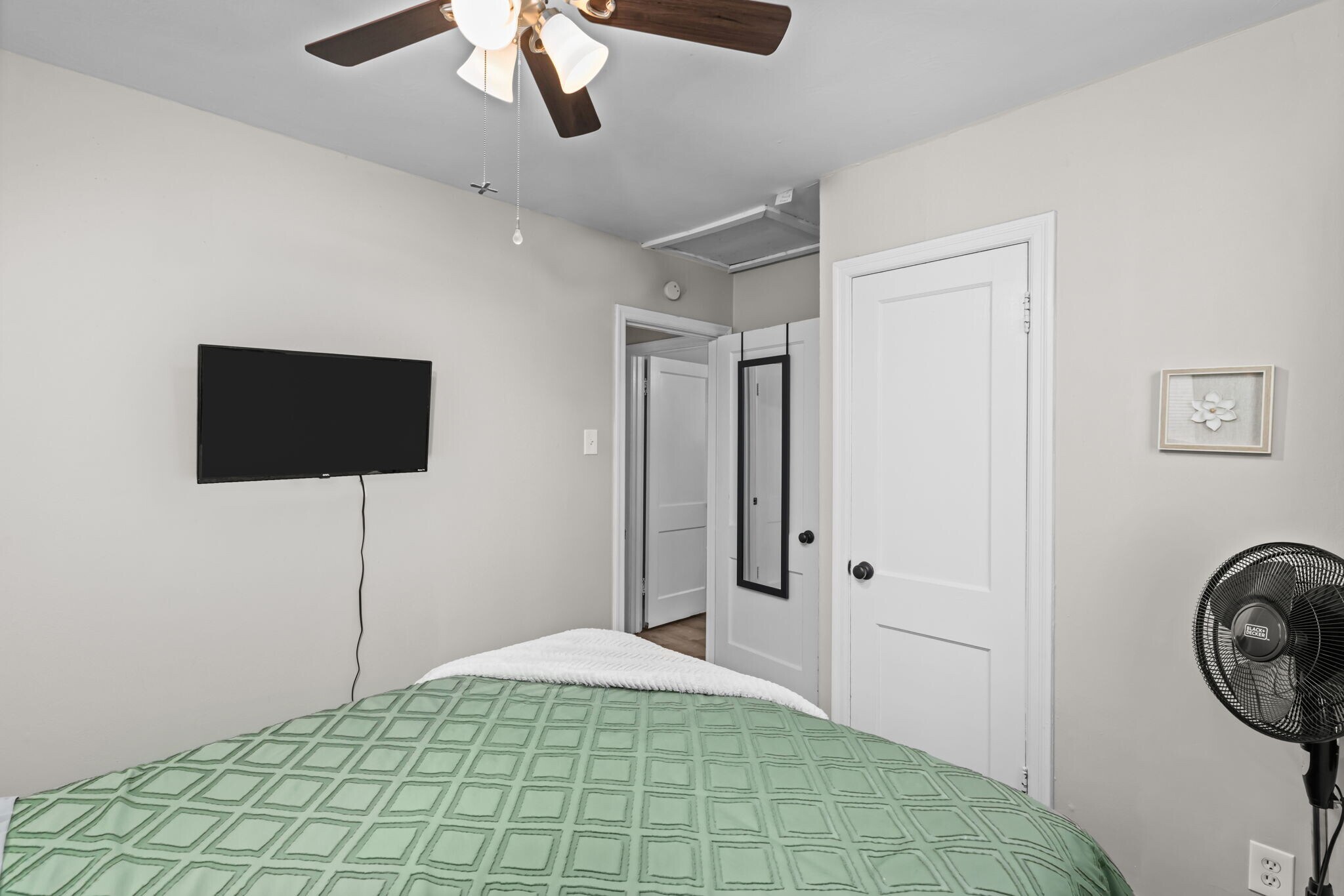 Bedroom 1 - 6620 Wise Ave