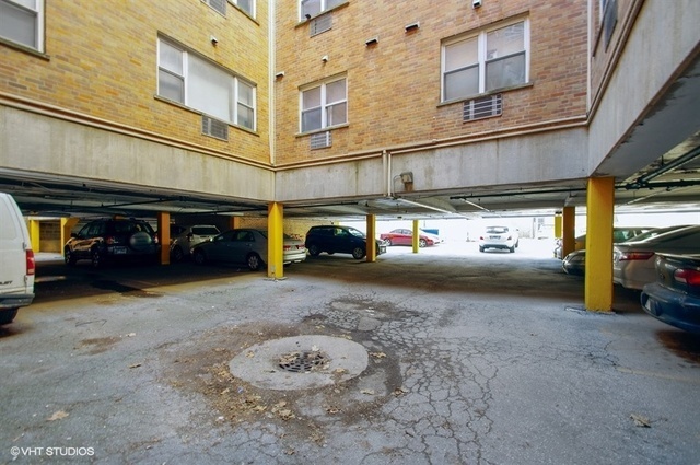 garage assigned parking - 5920 N Kenmore Ave