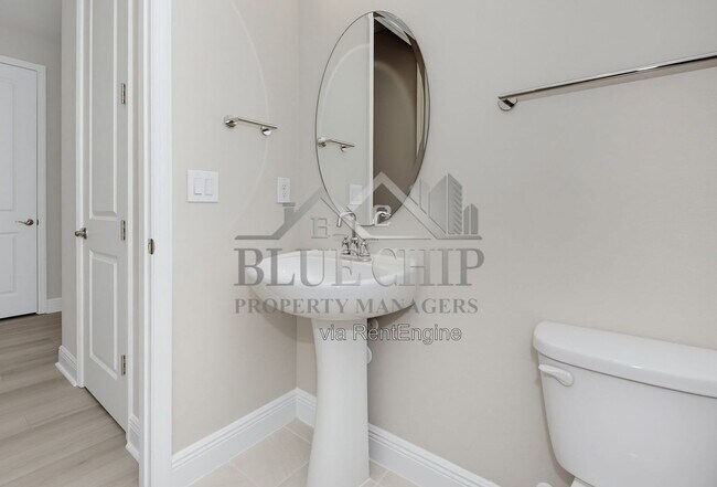 Building Photo - 1129 British Cir