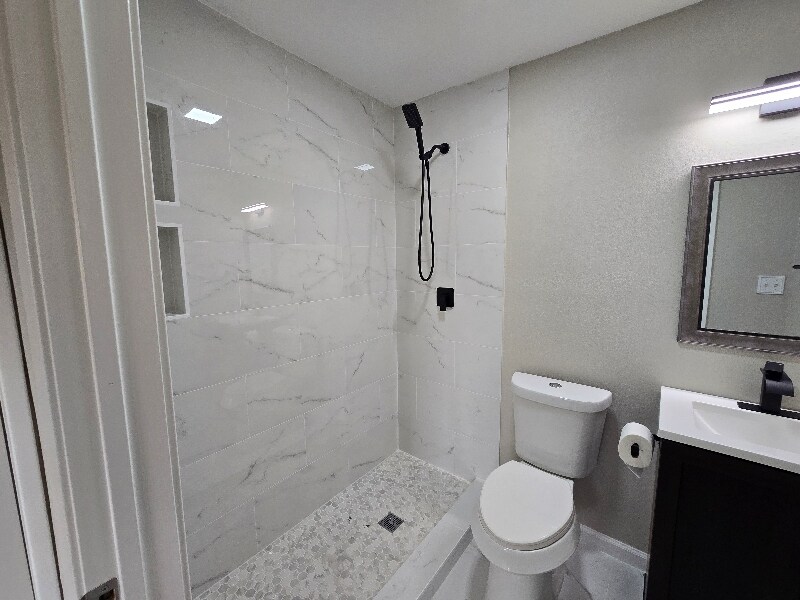 Building Photo - 4216 Malone Ave