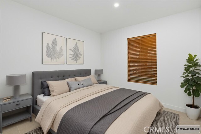 Building Photo - 7663 Sedan Ave