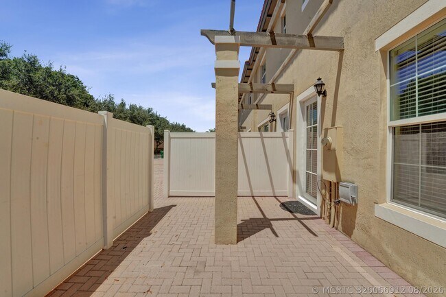 Building Photo - 1326 SW 147th Ter