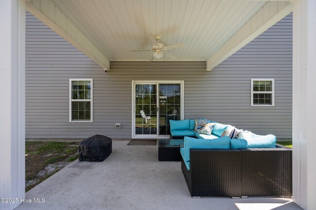 Building Photo - 430 Nantucket Trl