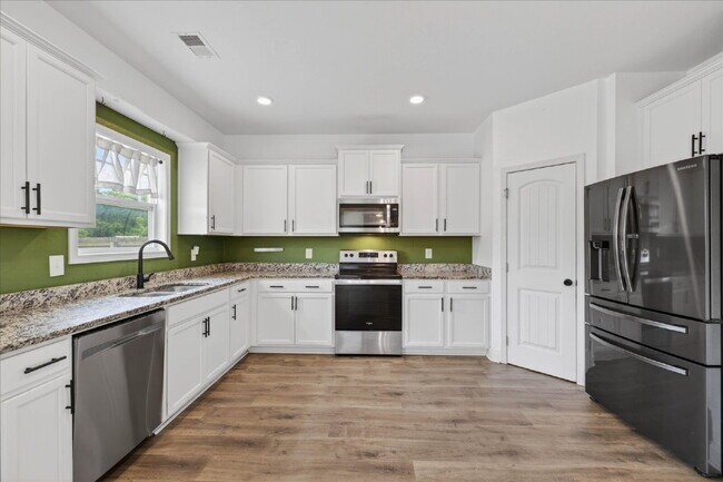 Building Photo - 1264 Black Oak Cir