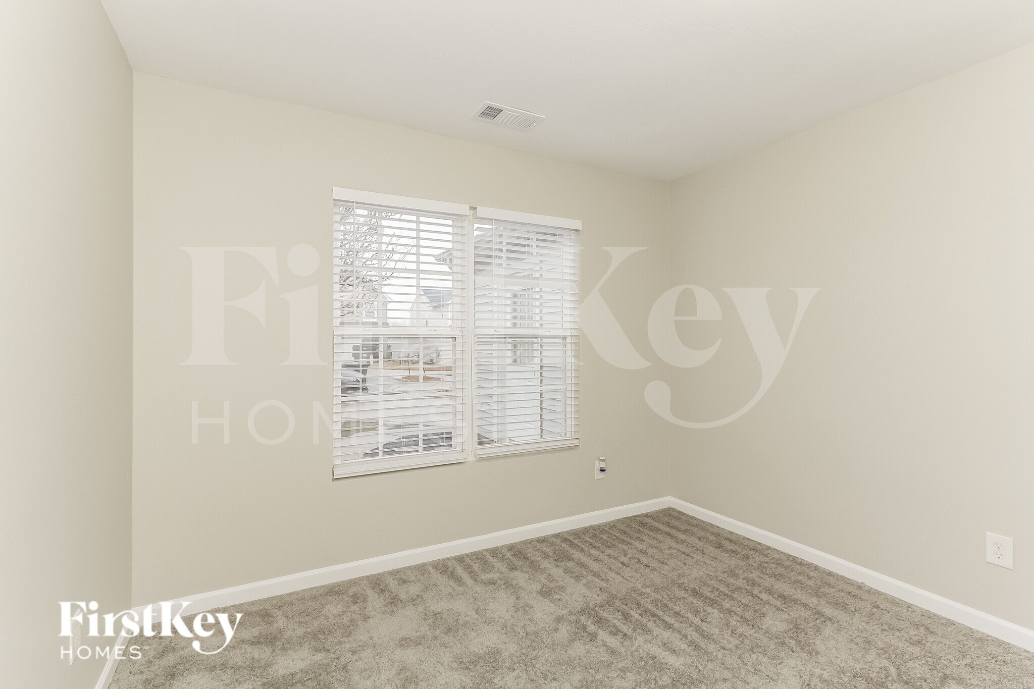 Building Photo - 7307 Woodbourne Ln