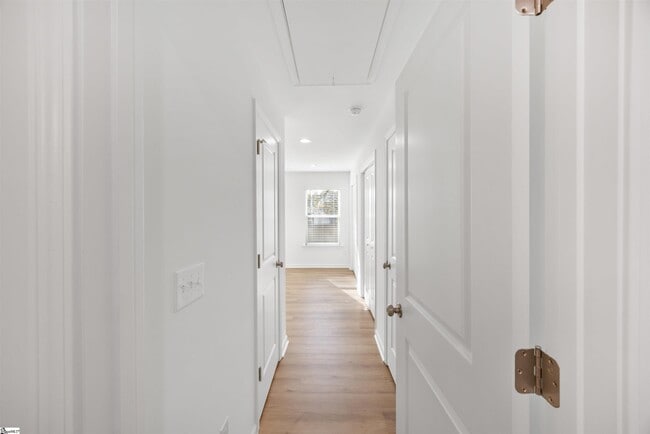 Building Photo - 13 Jamison St