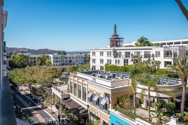 Building Photo - 305 Caruso Ave