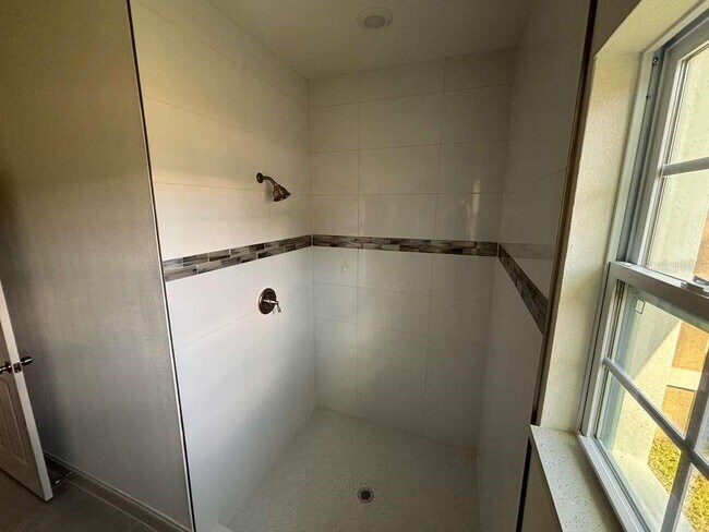 Building Photo - 7908 N Galena Ave