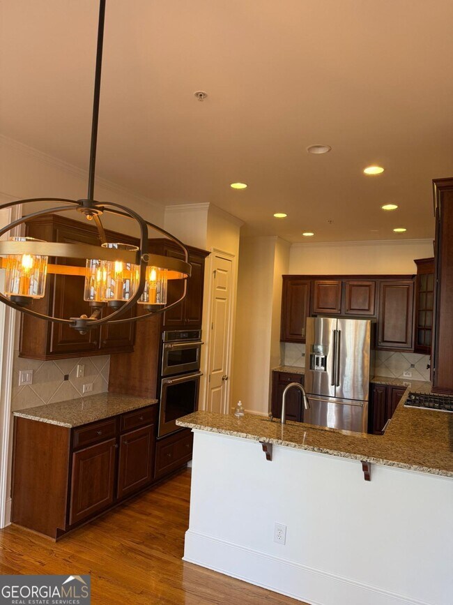 Building Photo - 4703 Legacy Cove Ln