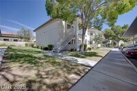 Building Photo - 8804 River Pines Ct