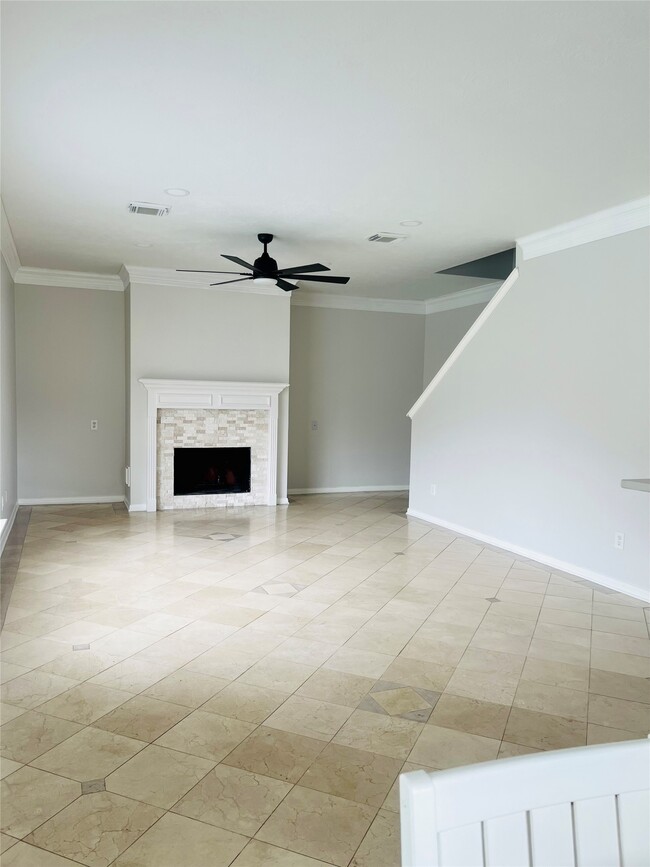 Building Photo - 8511 Nashwood Ct