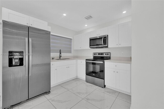 Building Photo - 2490 NW 44th St