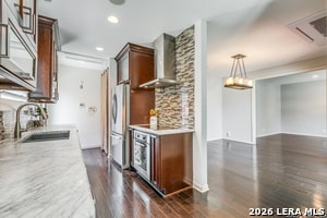 Building Photo - 1714 W Summit Ave.