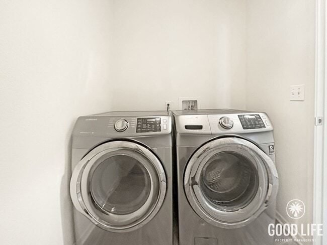 Building Photo - 3-Level 3BR Otay Ranch Home | 1,602 Sq Ft with Garage, Balcony & Gated Community