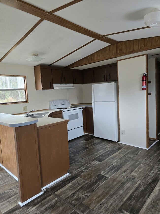 Building Photo - 8582 Rye Patch Rd