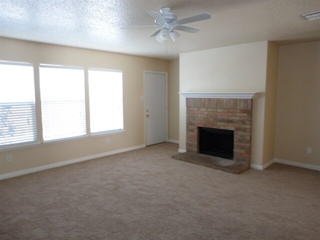 Building Photo - 4405 Statesman Ln