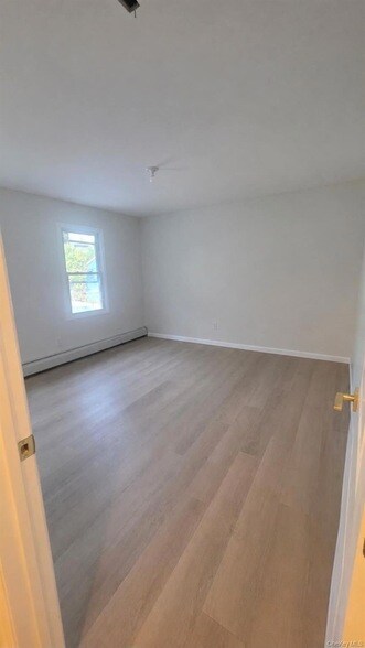 Building Photo - 60 Schneider Ave
