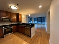 Building Photo - 60 E Monroe St