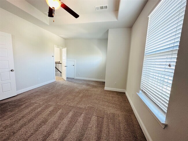Building Photo - 806 Davids Way