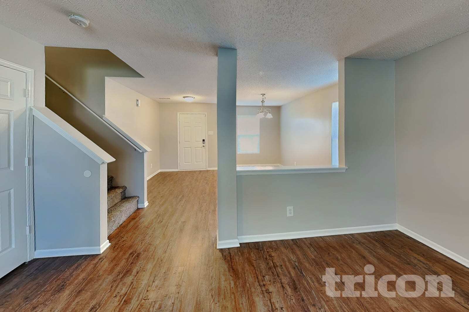 Building Photo - 678 Runnymede Ct