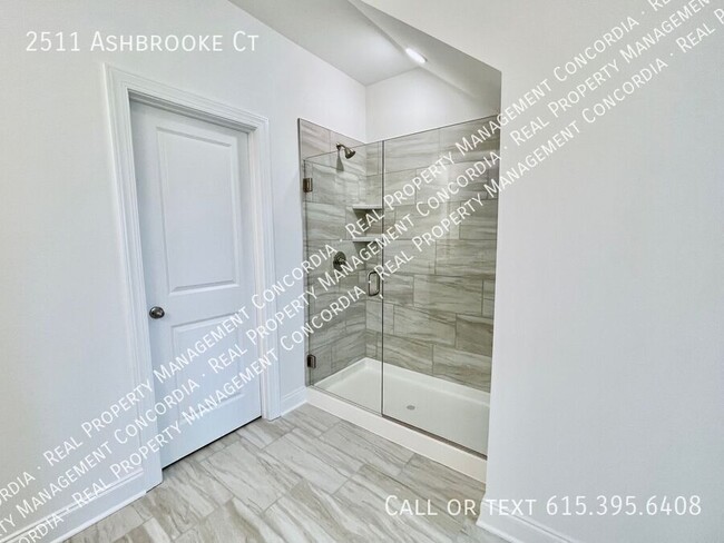 Building Photo - 2511 Ashbrooke Ct