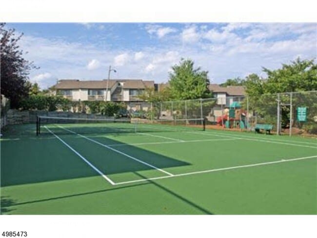 Building Photo - 16 Larkin Cir