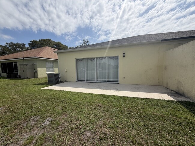 Building Photo - 1074 Universal Rest Pl