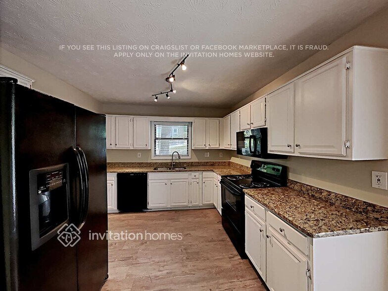 Building Photo - 2958 Forest Chase Terrace NE