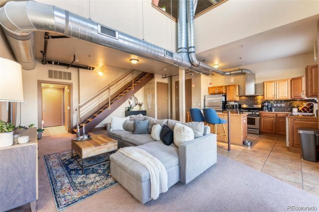 Building Photo - 1 bedroom in Denver CO 80205