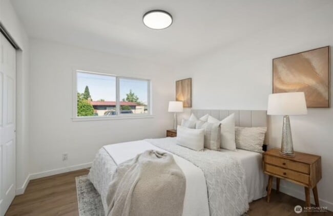Building Photo - Beautifully Renovated 1 Bed, 1 Bath Home w...