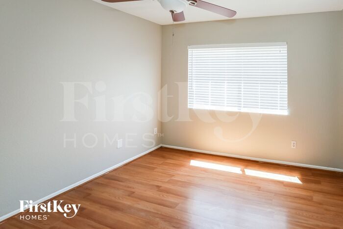 Building Photo - 5339 W Cholla St
