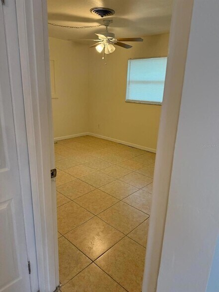 Building Photo - 1790 Loralin Dr
