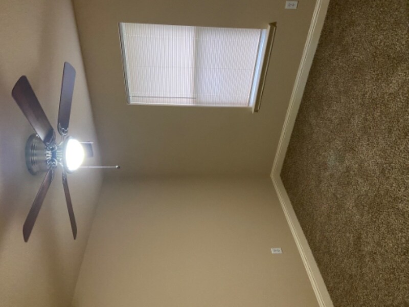 Building Photo - 432 Hart St