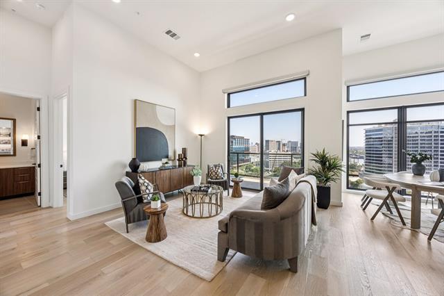 Building Photo - 2620 Maple Ave