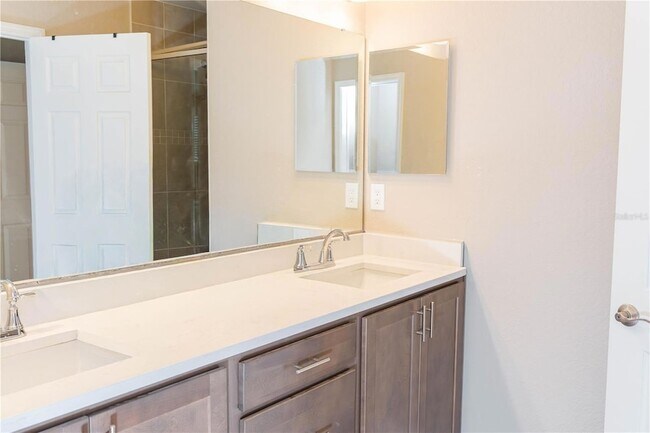 Building Photo - 387 Crossings Ave