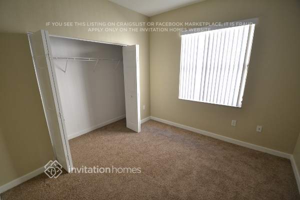 Building Photo - 1412 NE 40th Ave