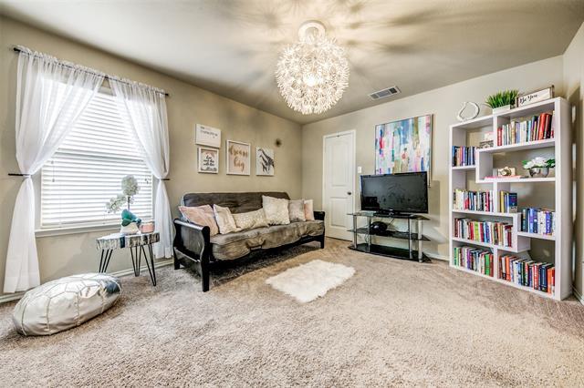 Building Photo - 1774 Pioneer Way