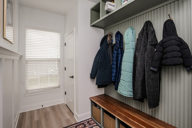 Building Photo - 12513 S Willowgate Ln