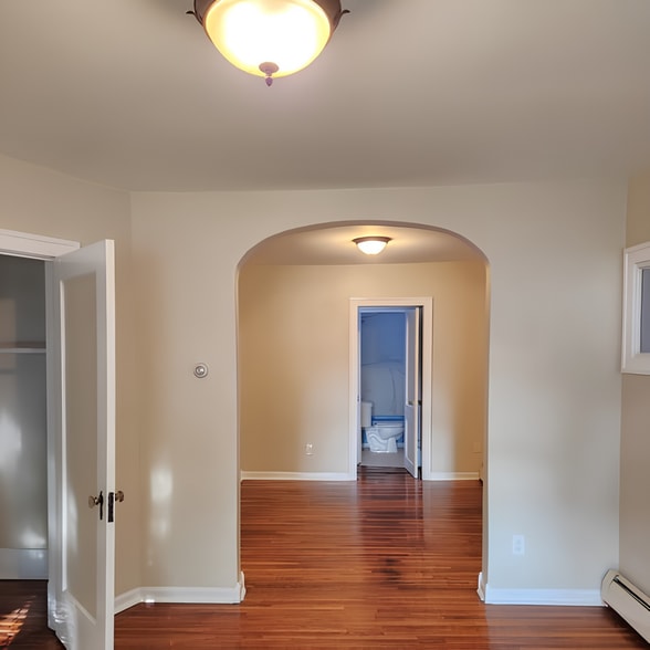 Building Photo - 121 McKinley Pkwy