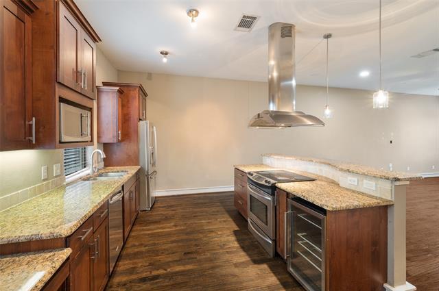 Building Photo - 3409 Bryan St