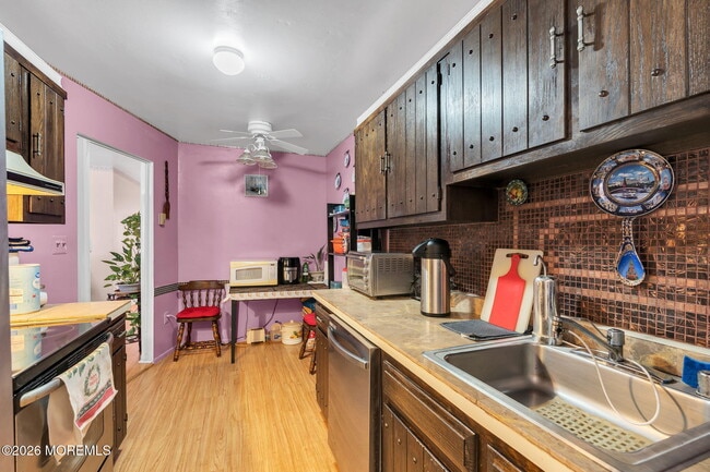 Building Photo - 160 Cross Slope Ct