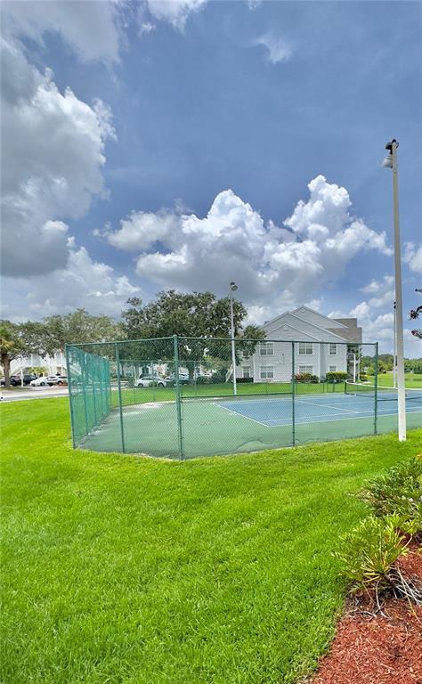 Building Photo - 1218 Bermuda Lakes Ln