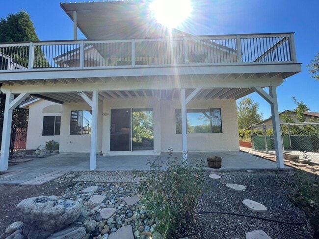 Building Photo - 1535 Via Arroyo