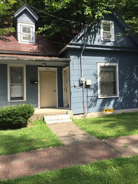 Building Photo - 325 Oldham Ave