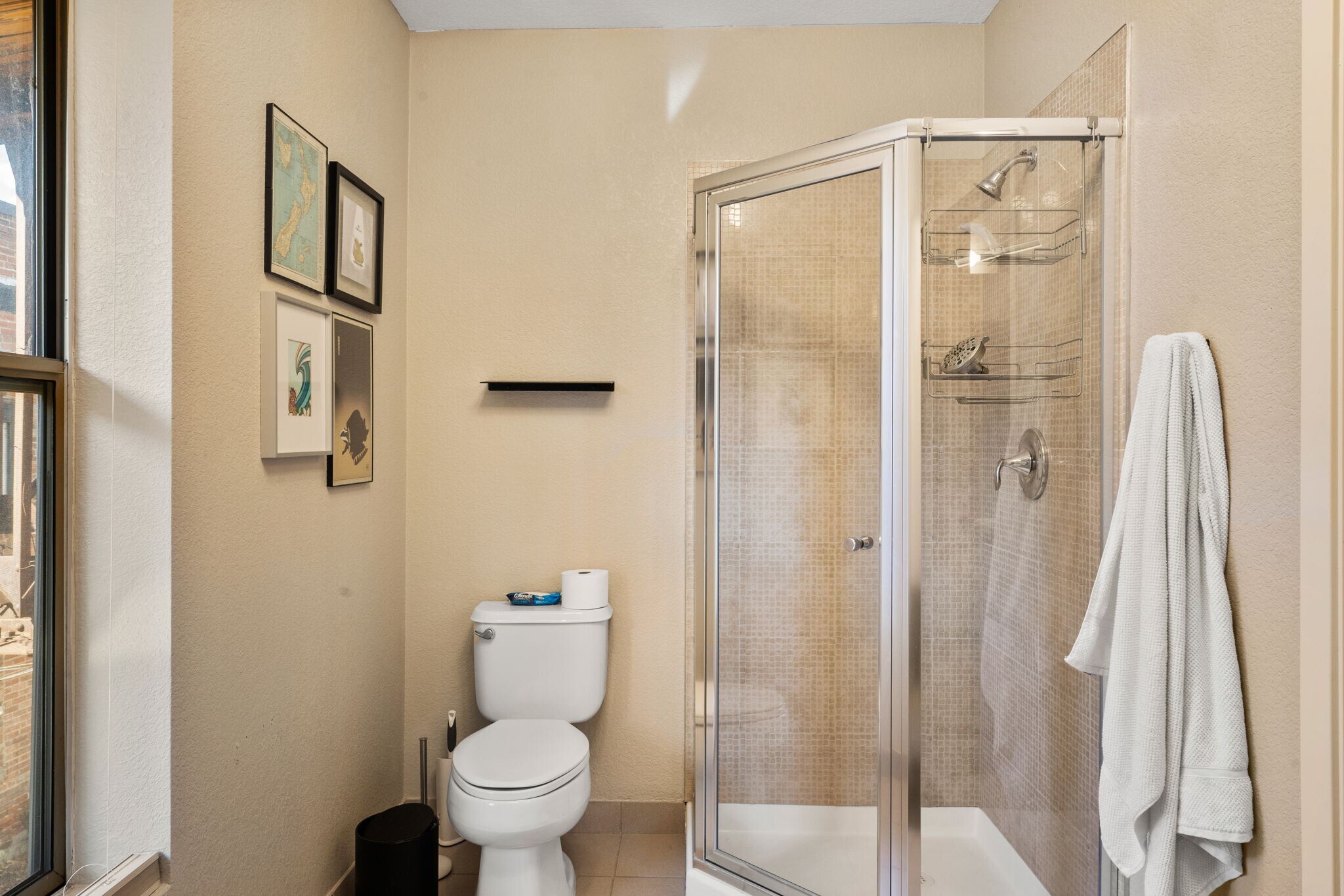 Building Photo - 3033 Blake St